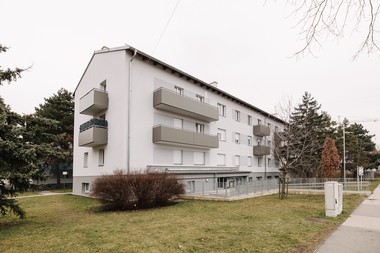 Gemeindebau Erlaaer Straße 131-133 