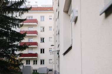 Gemeindebau Alliogasse 21