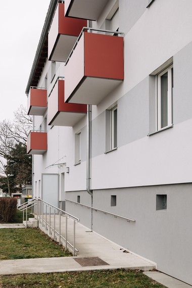 Gemeindebau Erlaaer Straße 131-133 