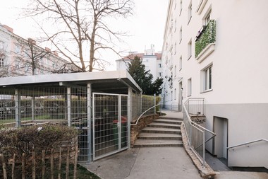 Gemeindebau Hasnerstraße 26