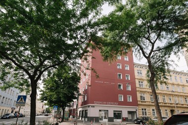 Gemeindebau Leopoldsgasse 13-15
