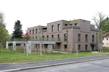 Gemeindewohnungen NEU Wienerfeld West - Vorderseite